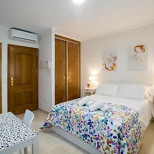 Amat - Only Adult - Playa El Bajondillo , Torremolinos España